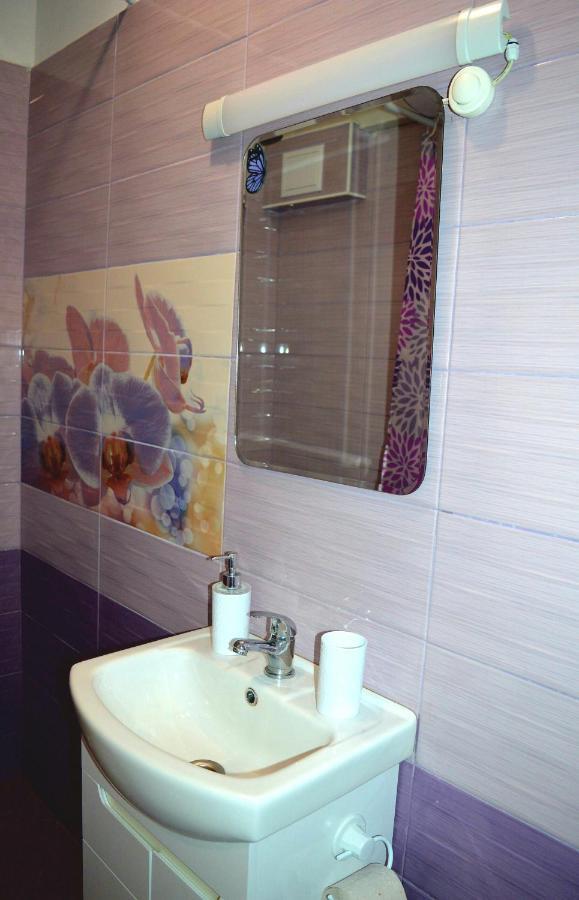 Four Seasons Guest house